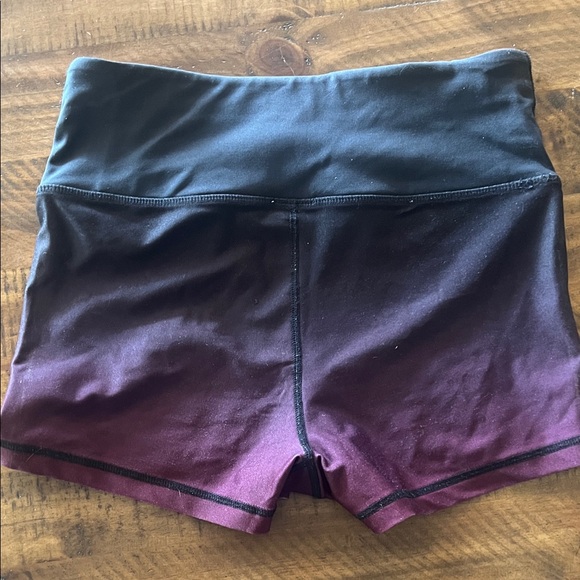 Rebel Athletic shorts - AM - Picture 2 of 3